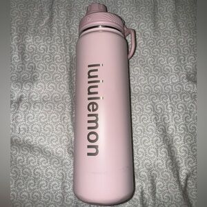 Lululemon Waterbottle